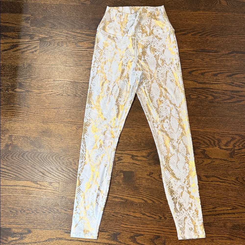 Carbon 33 High-Waist White & Gold Snake Print Women’s Leggings